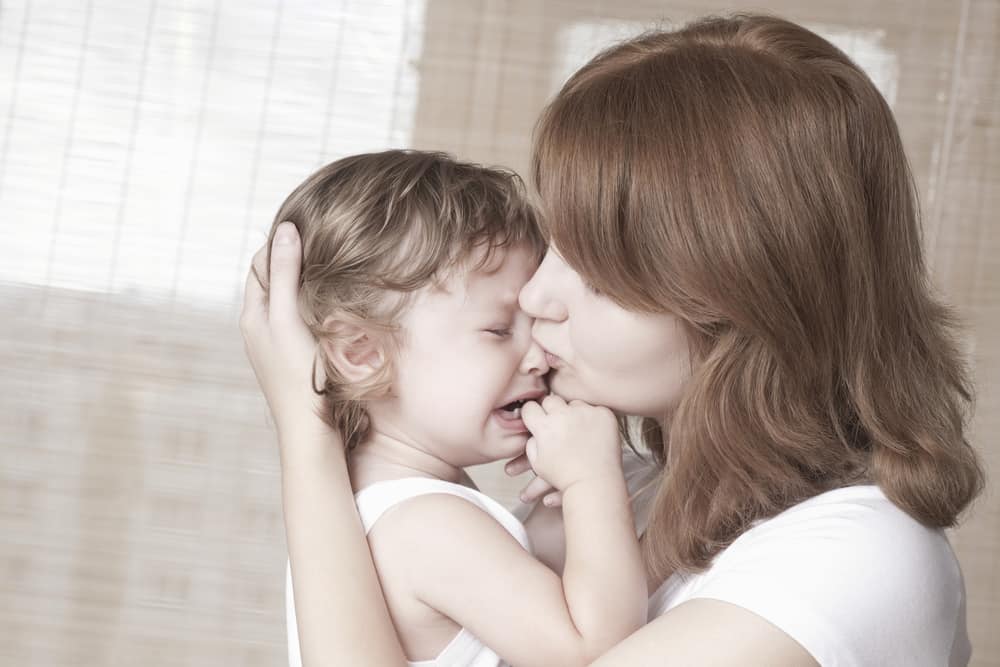 How To Calm A Screaming Toddler In The Middle Of The Night