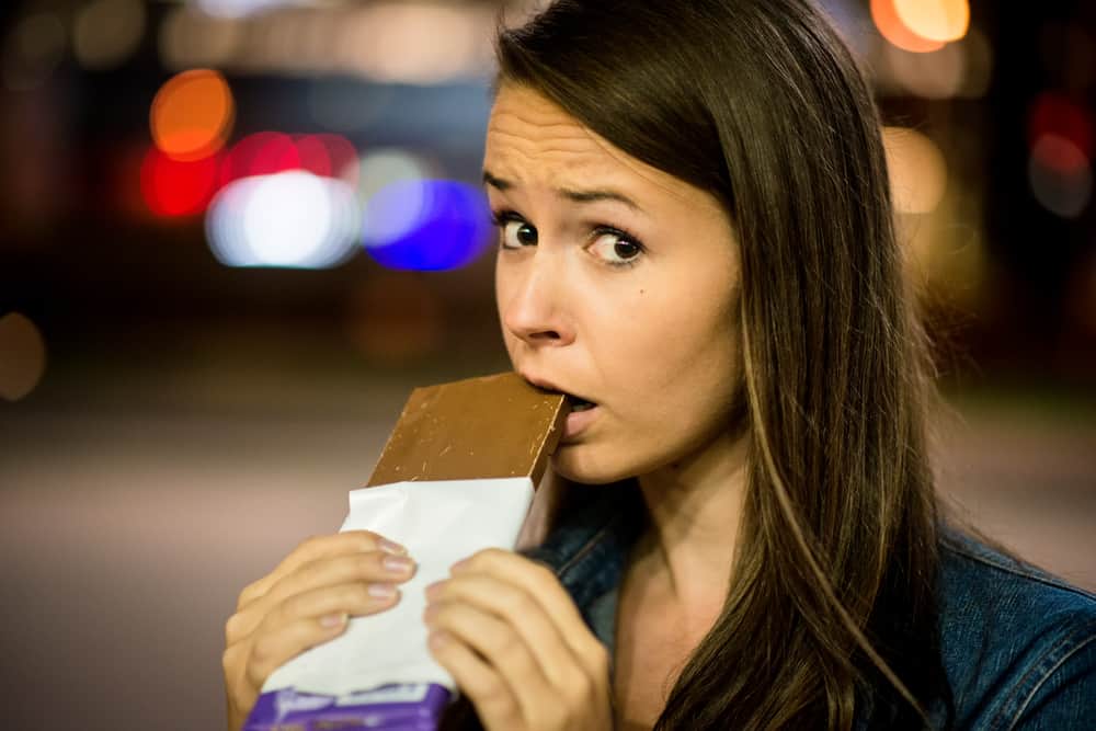 how-to-stop-marital-stress-from-turning-you-into-a-junk-food-devouring