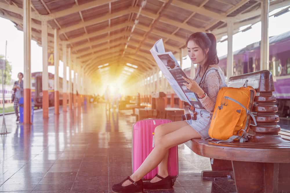 12-ways-women-can-stay-safe-while-traveling-alone-familytoday