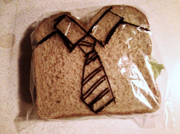 Community Post: Dad Draws On Kids' Sandwich Bags, Makes Your Mom's "I Love You!" Notes Even Less Cool