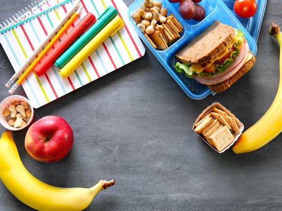 https://wp-media.familytoday.com/2019/08/21-Back-to-School-School-Lunches_credit-shutterstock-579x434.jpg