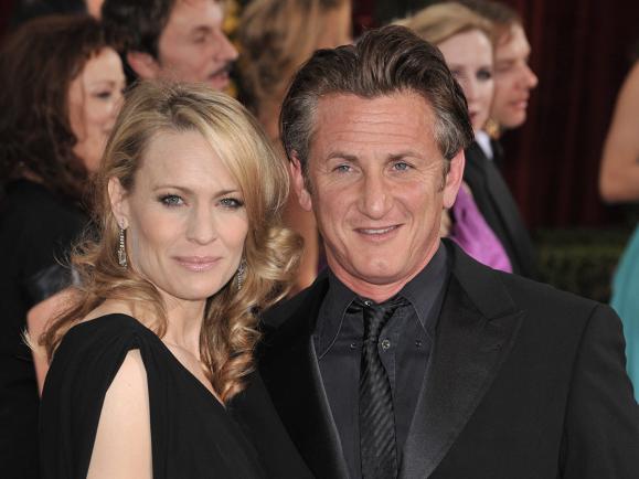 Robin Wright and Sean Penn
